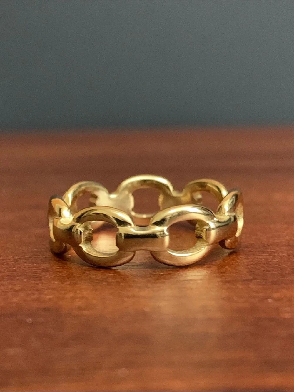 NWT gold tone link ring size 7
